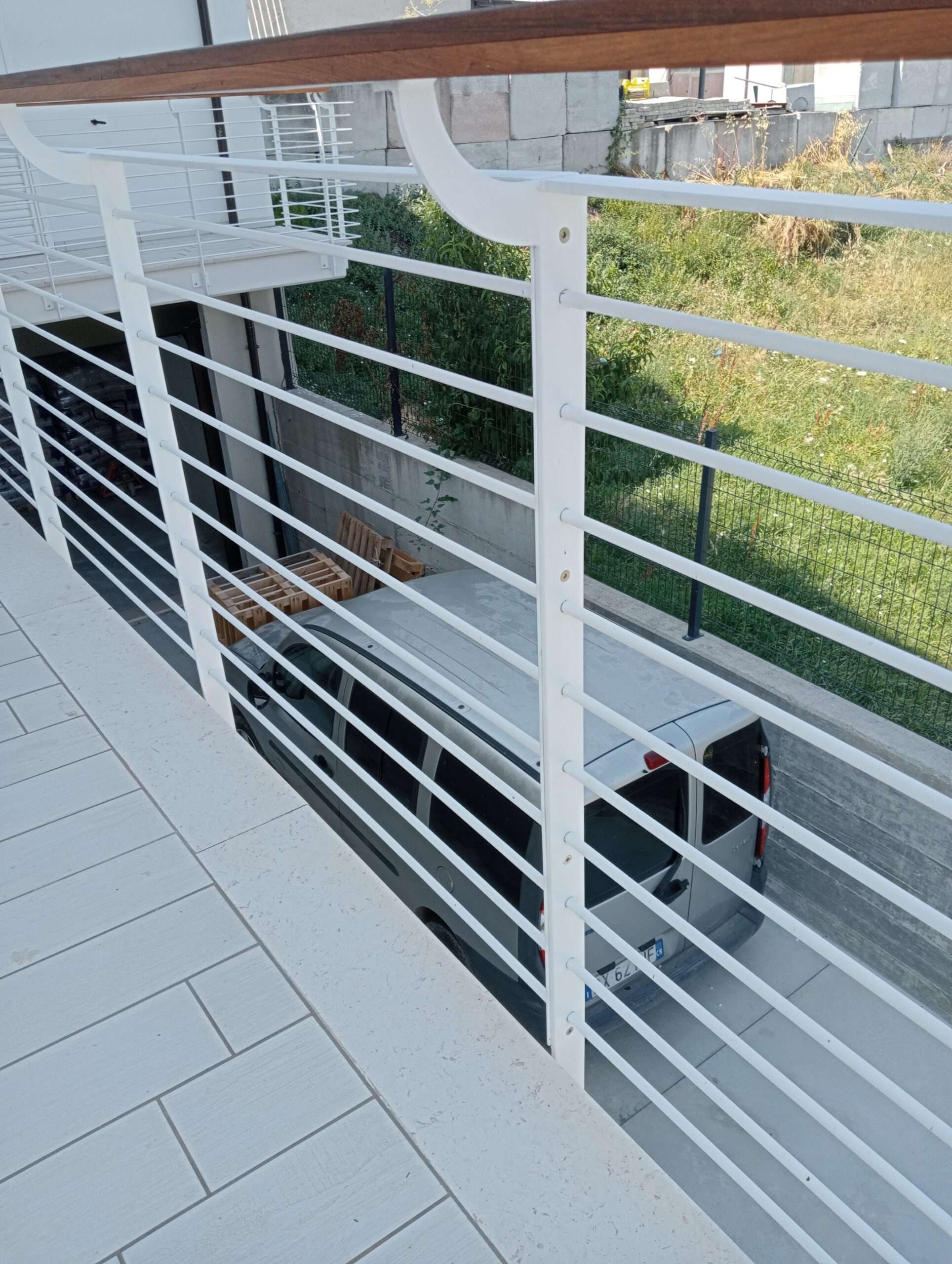 RC-105RE – Recinzioni con legno.