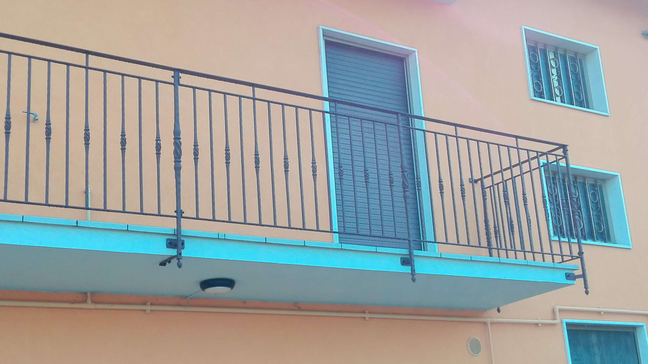 RC-132RE – Ringhiere per balconi.