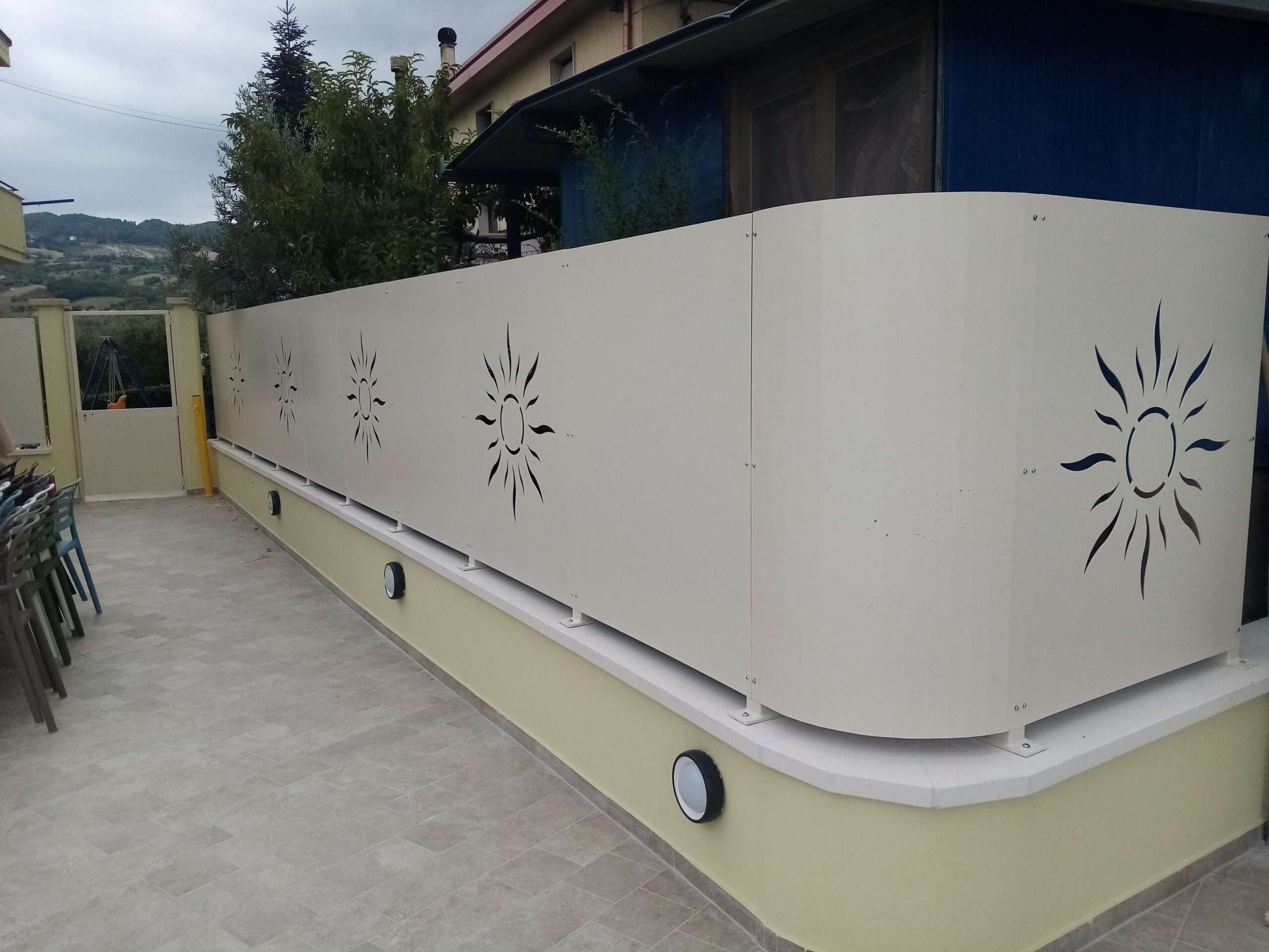 RC-135RE – Recinzioni/Pannelli al taglio laser.