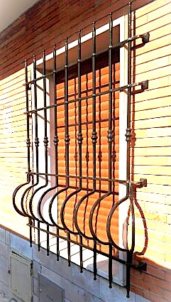 RC-28I – Inferriata per finestra.