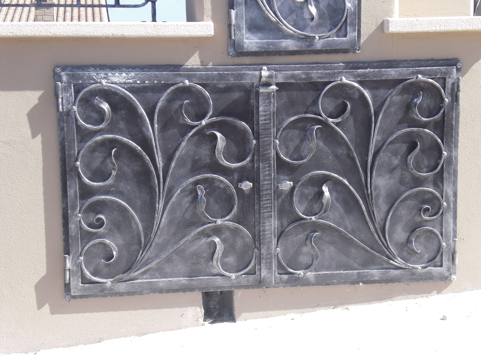 RC-45S – Realizzazione Sportello chiusura contatore – abitazione privata.