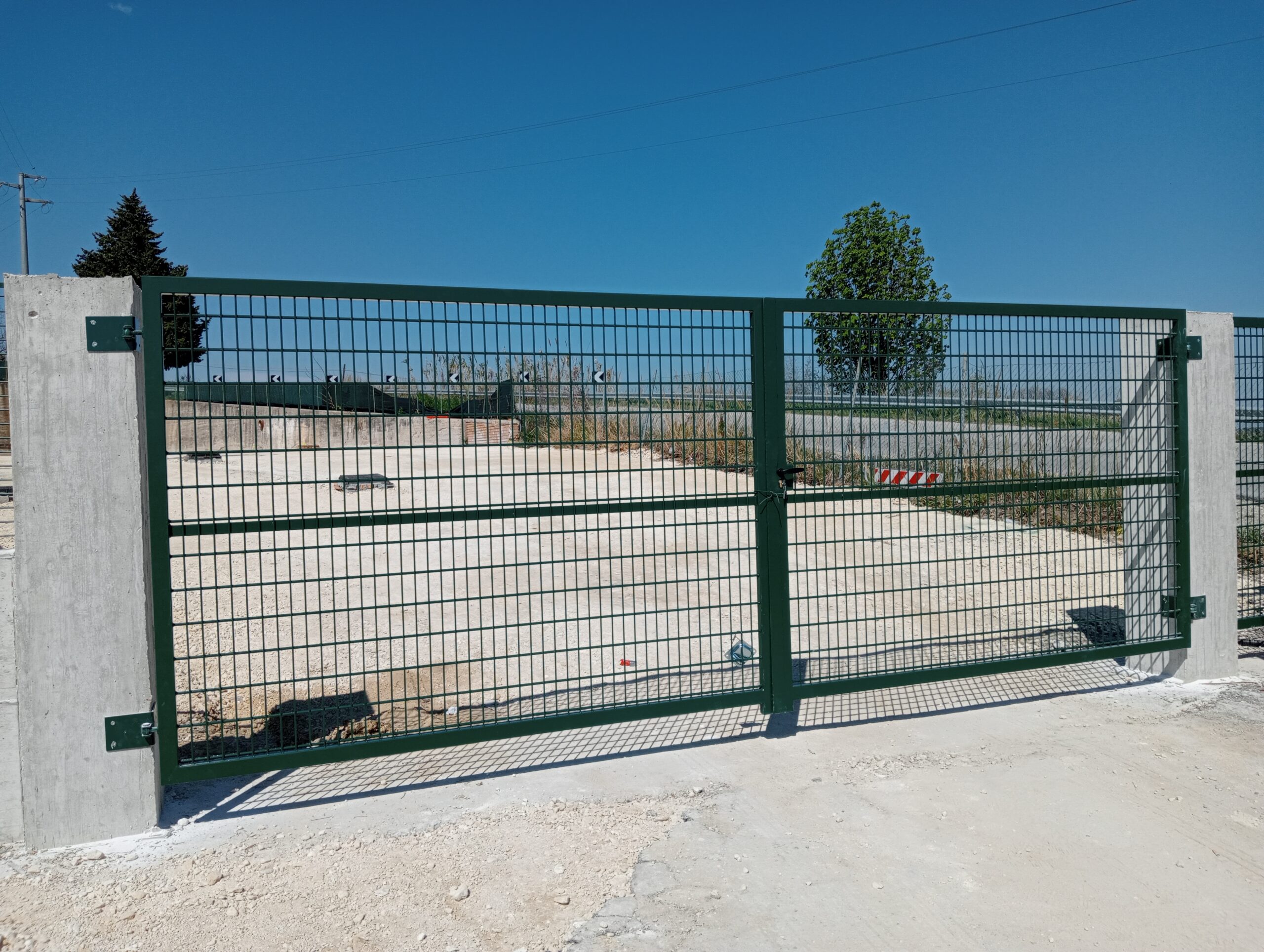 RC-48C  – Cancello – azienda ECOLAN Spa in Orsogna (CH).