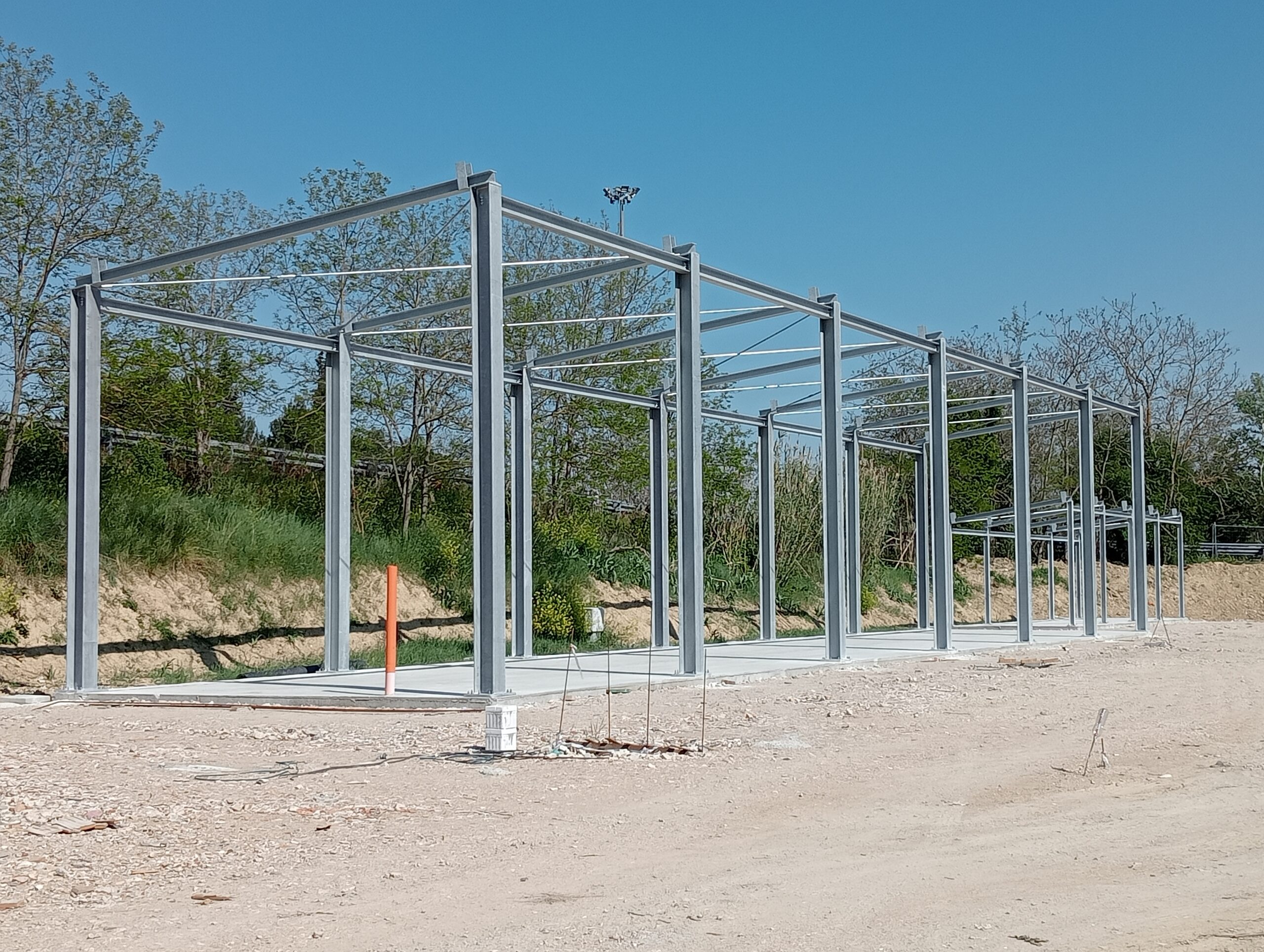 RC-73C – Realizzazione della struttura per deposito automezzi – Ambiente Spa in Pescara (PE).