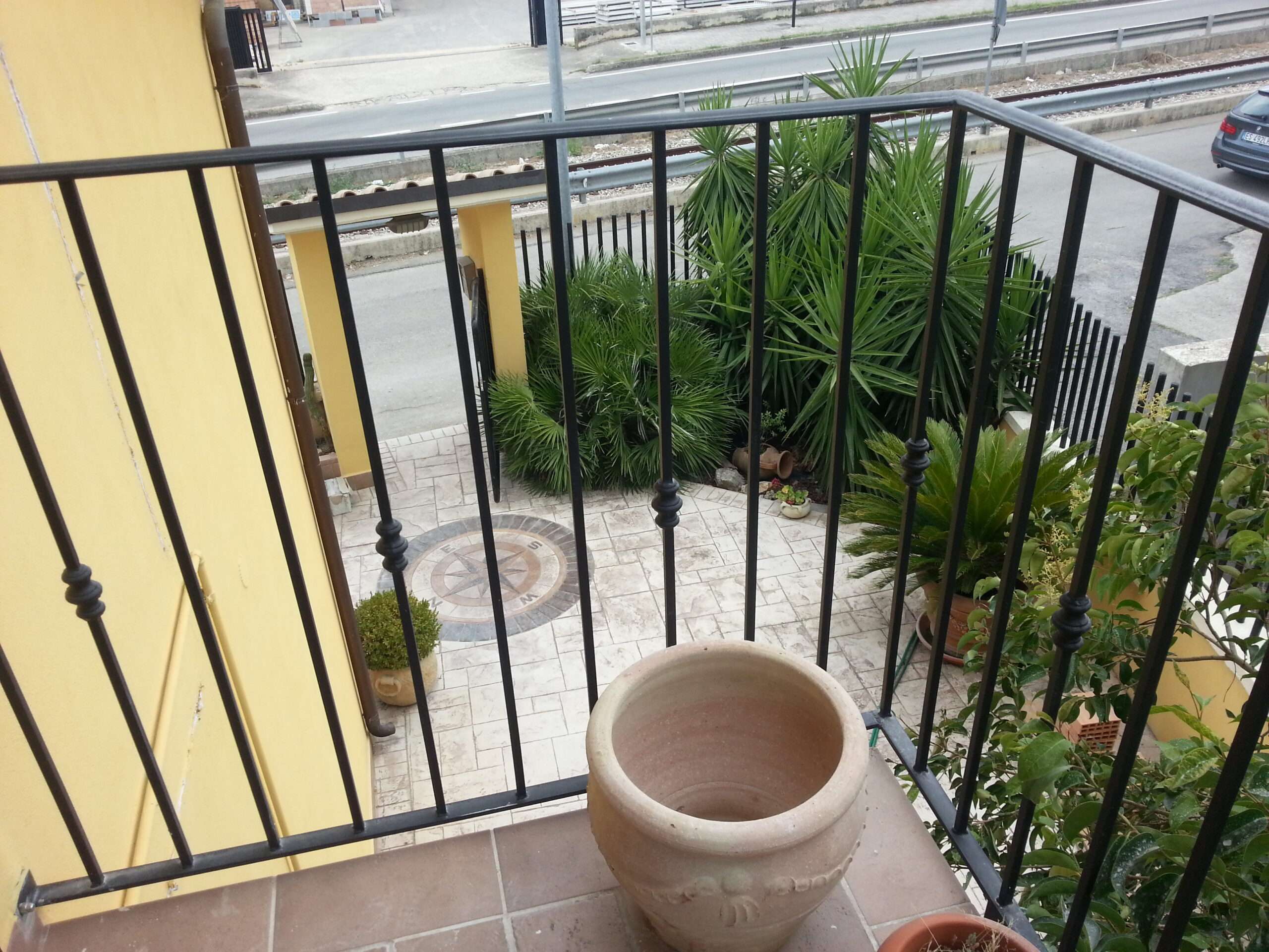 RC-76RE – Ringhiere per balcone.