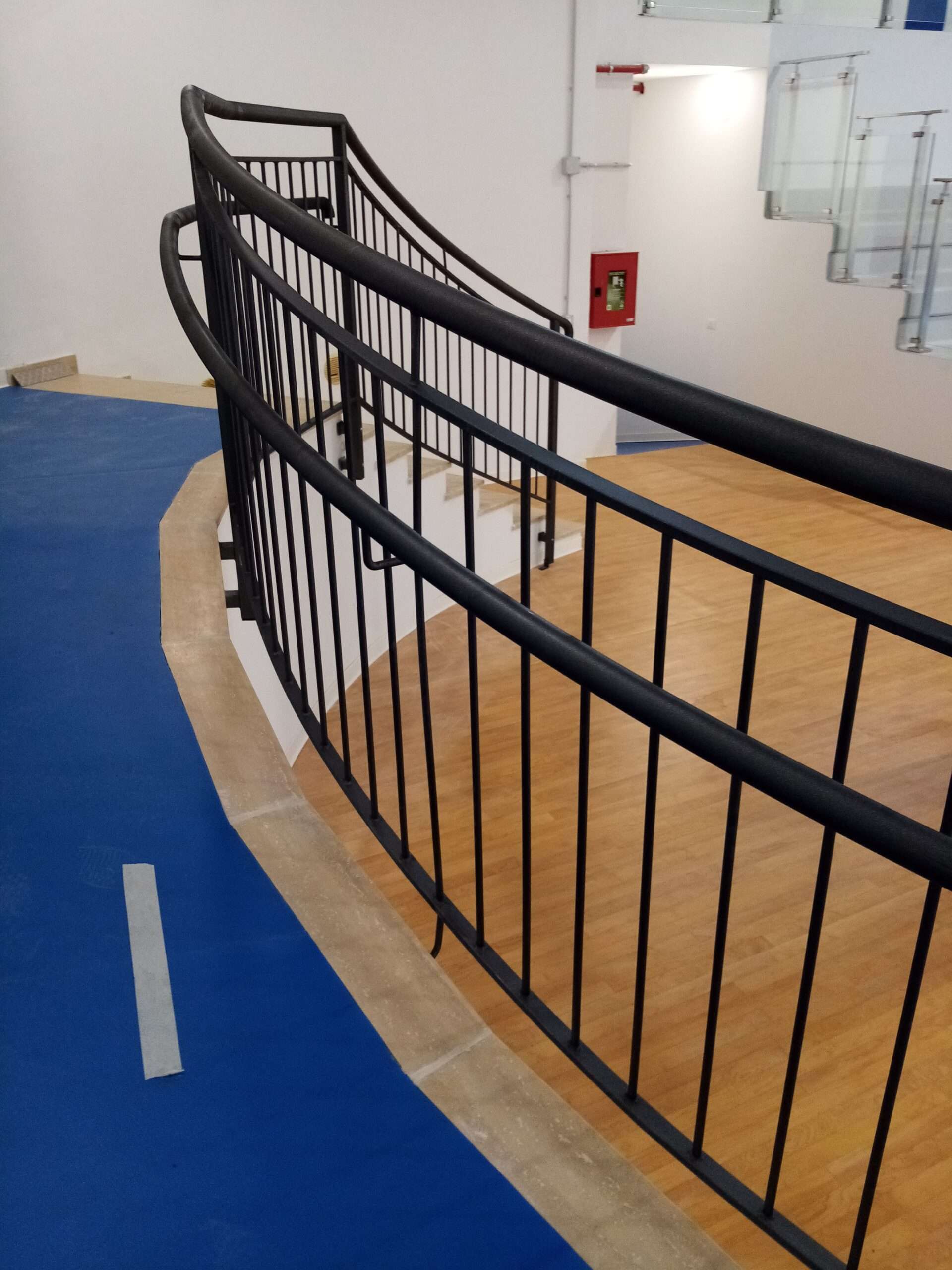 RC-85RE – Recinzioni in ferro – Palazzetto dello sport in Roccaraso (AQ).